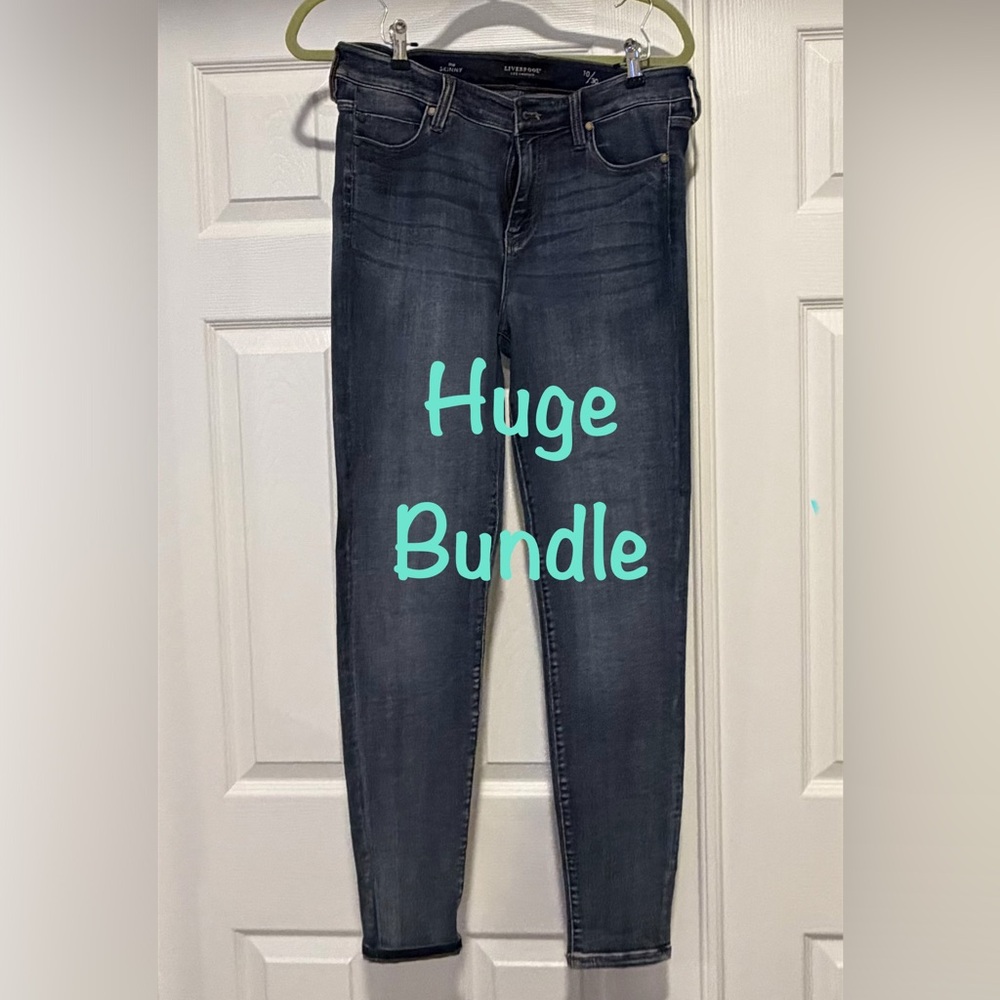 HUGE BUNDLE. 14 pairs of jeans/pants in like new condition